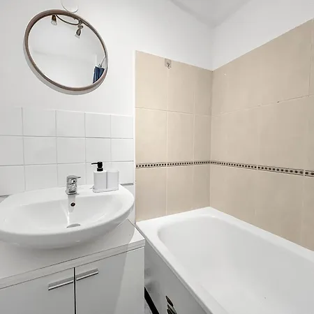 Moderne Avec Parking Prive Gratuit Limeil-Brevannes